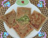 Peas Paneer Cheesy Stuffed Pocket Paratha recipe step 6 photo
