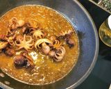 Foto del paso 4 de la receta: Mini Pulpitos salteados al ajillo sobre Cremoso de Patata