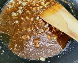 A picture of step 4 of Red Chuda Mixed Ladoos.