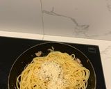 Foto langkah ke 4 dari resep Spaghetti aglio olio tuna.