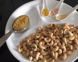A picture of step 1 of Cashew nut Nooch sauce.