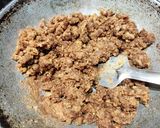 A picture of step 4 of Jaggery Halwa.