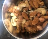 A picture of step 2 of Dry Fruit Balls.