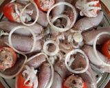 Hình bước làm 4 của món Mực hấp nhồi thịt