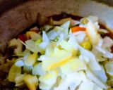 A picture of step 2 of Pav Bhaji.