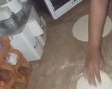 A picture of step 6 of Daal kachori or paratha.
