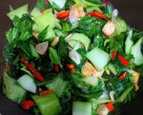 Foto langkah ke 3 dari resep Tumis pakcoy tahu putih.