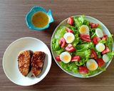 Hình bước làm 4 của món SALAD CÁ HỒI & SỐT CHANH DÂY