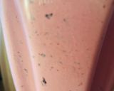 A picture of step 2 of Berry Shake 🥛.