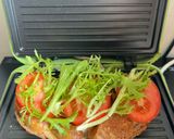 Hình bước làm 7 của món Toast Double Cheese và Xúc Xích - Bữa Sáng 5 sao chỉ trong 5’