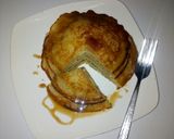 A picture of step 5 of Honey drip pancakes.