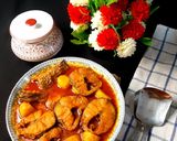 সিদ্ধ আলু দিয়ে শৈল মাছের তেল ঝাল রেসিপির ধাপ 2 ছবি