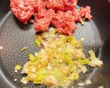 A picture of step 3 of Ma-po Nasu.