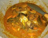 Foto langkah ke 4 dari resep Tongkol Woku Kemangi.
