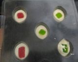A picture of step 1 of Jujips Stuffed Chocolate.