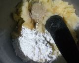 Foto langkah ke 2 dari resep Kentang kopong.