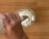 Foto del passaggio 2 della ricetta Albicocche Melba con Meringa Vegana in Vasocottura