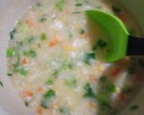 Foto langkah ke 5 dari resep Bubur Sop Telur Ayam Kampung (MPASI 6+).