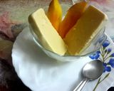 A picture of step 1 of Mango Icecream.