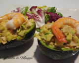 Foto del paso 8 de la receta: Aguacates rellenos de langostinos