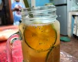 Foto langkah ke 6 dari resep Lemon Tea Grass Plus Madu 🍋‍🟩.