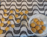 Foto del paso 4 de la receta: Galletitas de polenta