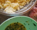 Foto del paso 1 de la receta: Bombas de papa con doble empanado(truco para que no se salga él pan rallado y no se rompan al freír)