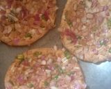 A picture of step 3 of Kadhai Onion Roti.