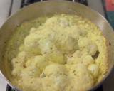 Foto del paso 5 de la receta: Huevos Revueltos, Bistec y Frijoles Negros Refritos