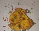 A picture of step 4 of Stuffed lauki pakauda.