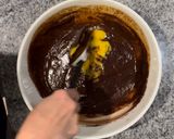 Foto langkah ke 4 dari resep So Moist Chocolate Muffins.