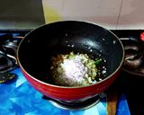 A picture of step 4 of Dahiwale Aloo.