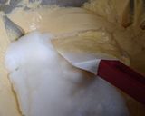Foto langkah ke 2 dari resep Special marble cake.