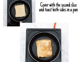 A picture of step 7 of Toasted bread and egg.