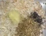 A picture of step 4 of Achari Aloo Baingan.