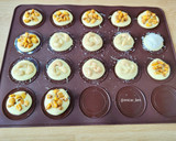 Foto del paso 4 de la receta: Chocolatinas de chocolate blanco con kikos, y con anacardos al punto de sal
