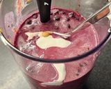 Foto langkah ke 2 dari resep Es krim yogurt blueberry.
