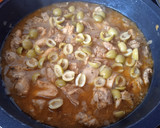 Foto del paso 5 de la receta: Pollo con aceitunas