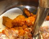 Füstösen pikáns sütőtökkrémleves recept fázis 2 fotója