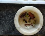 A picture of step 2 of Gobhi musallam.