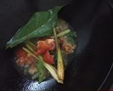 Foto langkah ke 2 dari resep Patin Kuah Pedas.