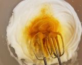 Foto del passaggio 1 della ricetta Pane agli albumi salato alla curcuma e paprika dolce (adatto alla dieta chetogenica)