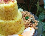 Foto langkah ke 3 dari resep Tumpeng Nasi Kuning.