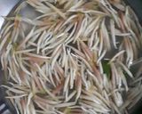 Hình bước làm 1 của món Hoa chuối chiên