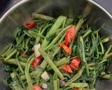 Foto langkah ke 5 dari resep Cah kangkung ala tju.