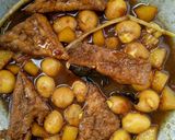 Foto langkah ke 5 dari resep Semur Telur Puyuh, kentang, tahu.