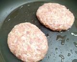 A picture of step 9 of Hamburg Steak (ハンバーグ).