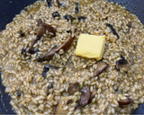 Foto del paso 7 de la receta: Risotto de hongos (champiñones)