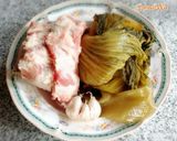 รูปขั้นตอนการทำที่ 1 ของ ต้มผักกาดดองกับกระดูกหมู