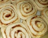 A picture of step 13 of Cinnamon roll 2.